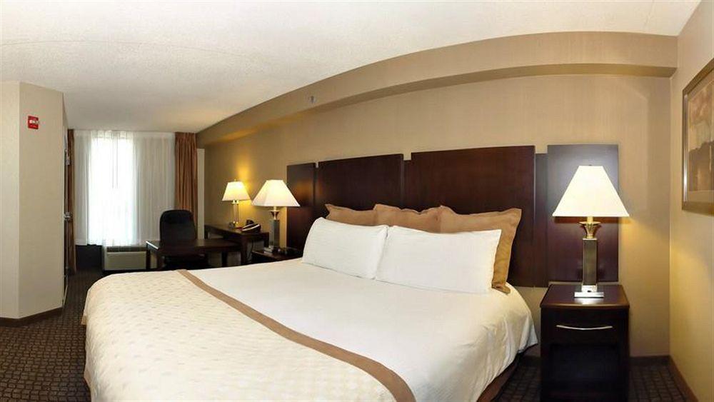 Holiday Inn Express Blacksburg By Ihg Exterior foto